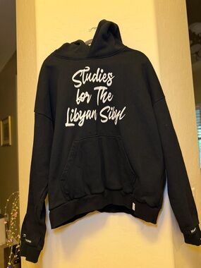 PACSUN/THE MET Black Graphic Hoodie with 'Studies for The Libyan Sibyl' Script p